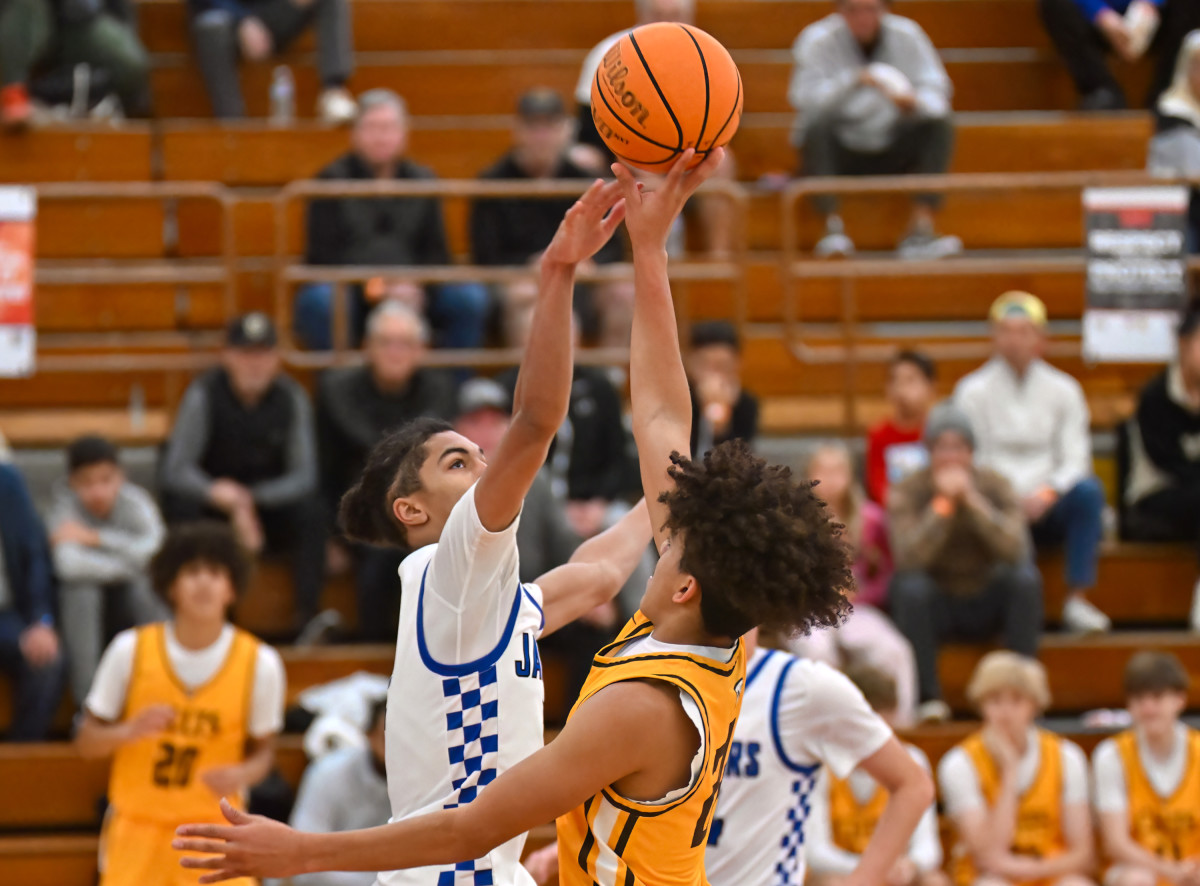 Crespi vs Canyon View Prep Torrey Pines Holiday Classic December 30, 2023 Photo-Justin Fine01